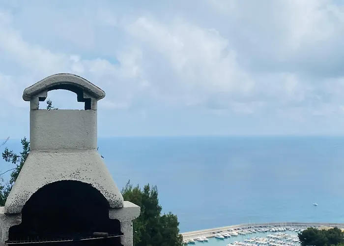 Apartament “da Senso” Relax Nel Vista Mare Finale Ligure